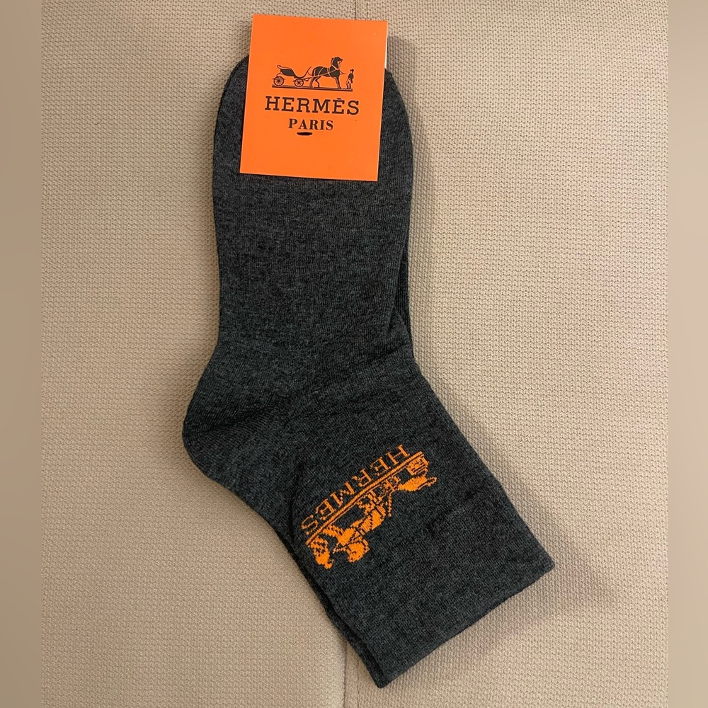 Premium Charcoal Crew Socks with Equestrian Embroidery - Picture 3 of 3